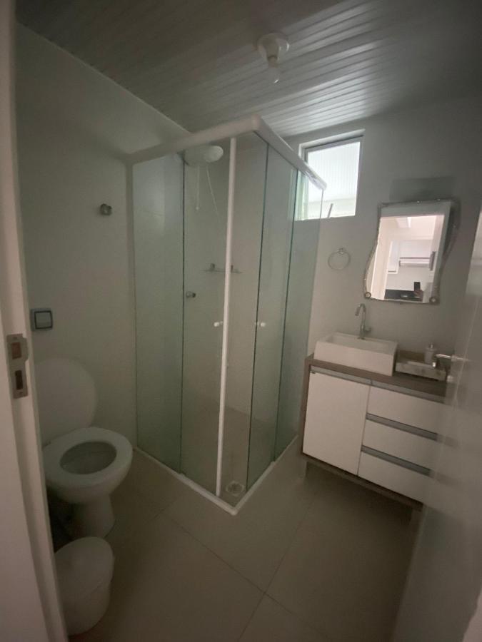 Apartamento 2 dormitórios e sacada 80 mts do mar Balneário Camboriú Exterior foto